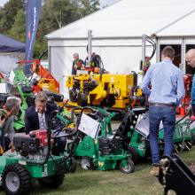 Elektrische tuin en parkmachines